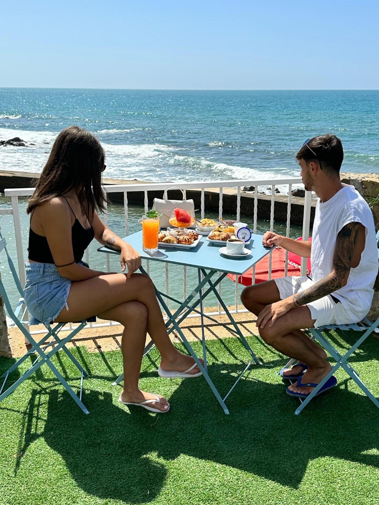 Villa Mg Hotel Santa Marinella Buitenkant foto