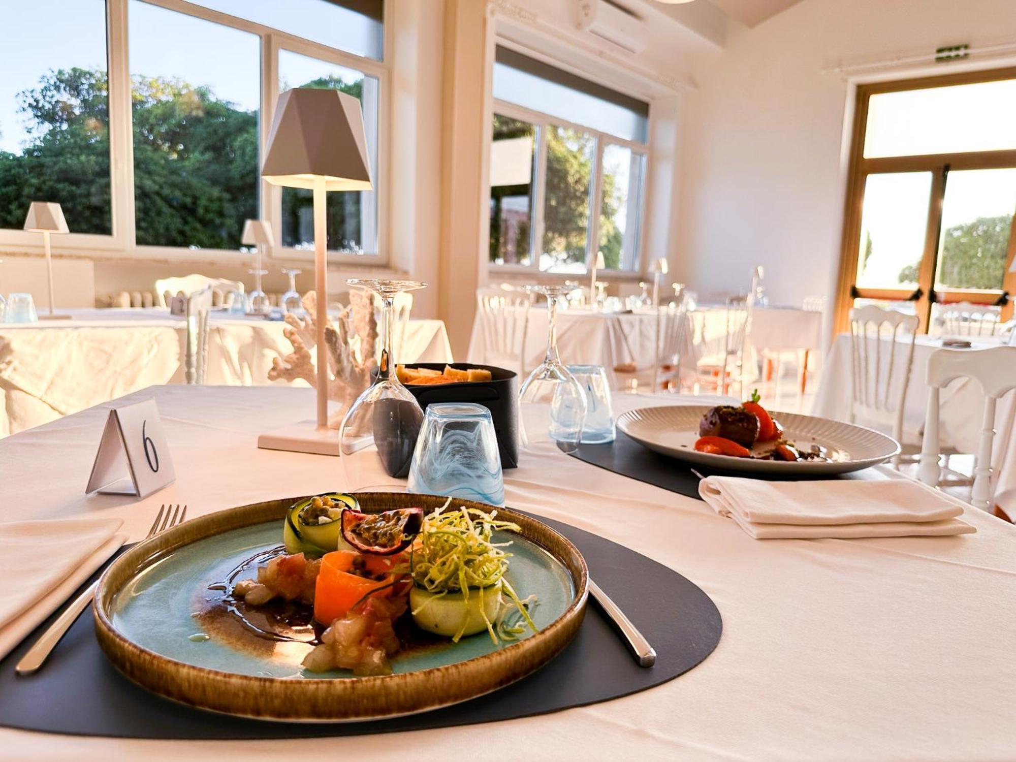 Villa Mg Hotel Santa Marinella Buitenkant foto
